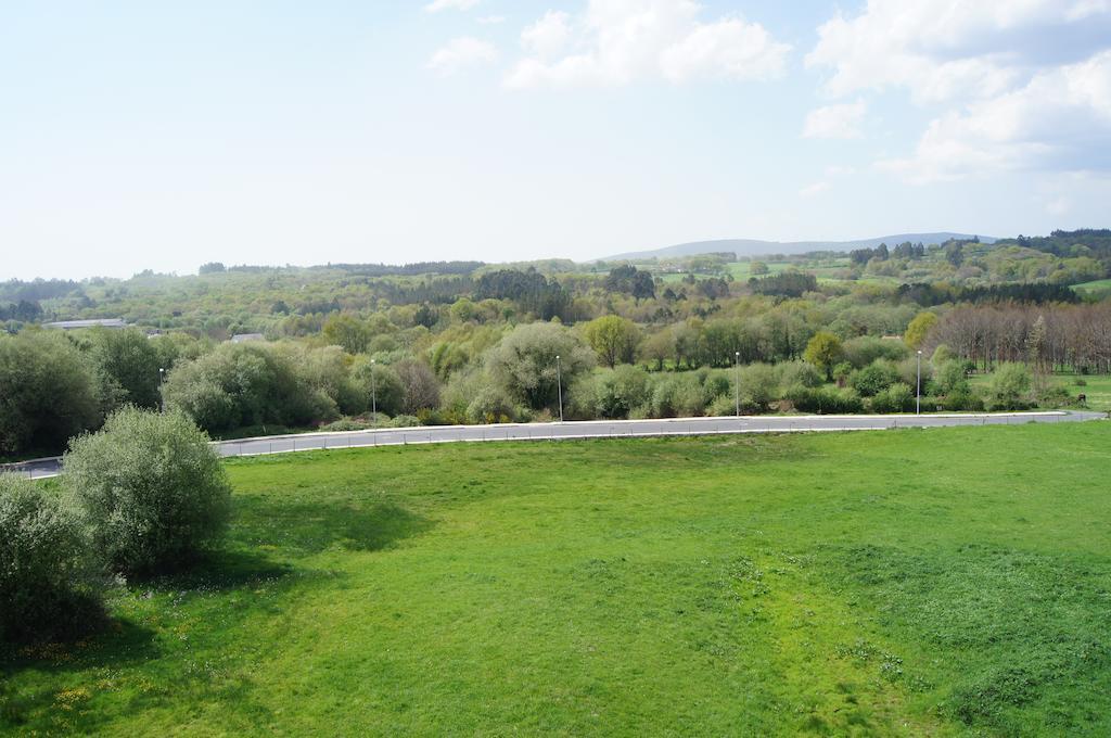 Apartamentos Turisticos Guillermo Palas de Rei Cameră foto